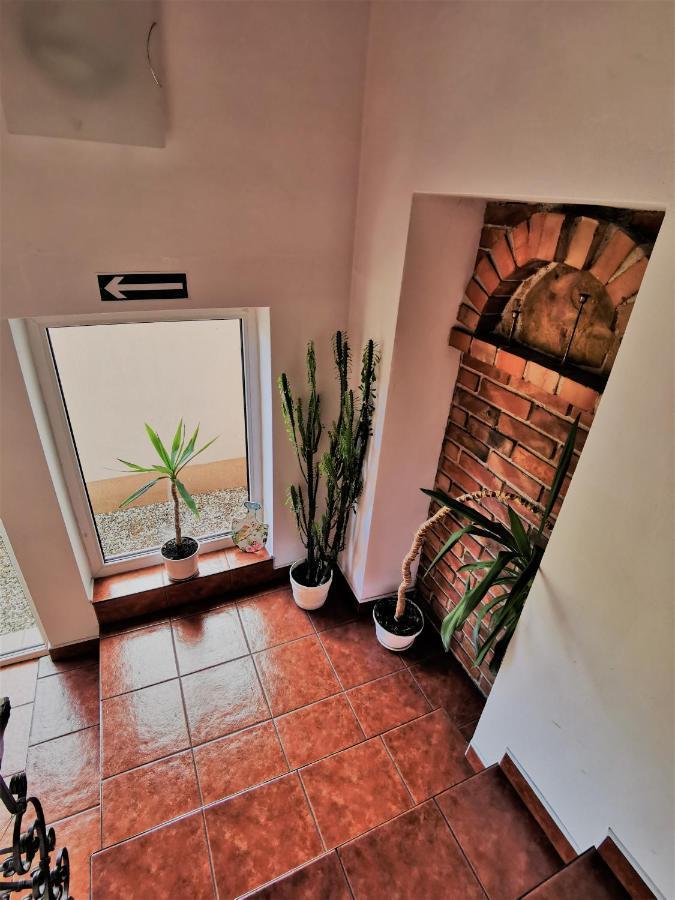 Bed and Breakfast Dom Pod Tujami Cracovia Esterno foto