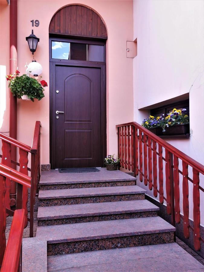 Bed and Breakfast Dom Pod Tujami Cracovia Esterno foto