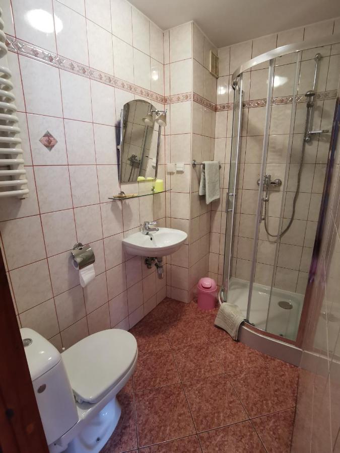 Bed and Breakfast Dom Pod Tujami Cracovia Esterno foto