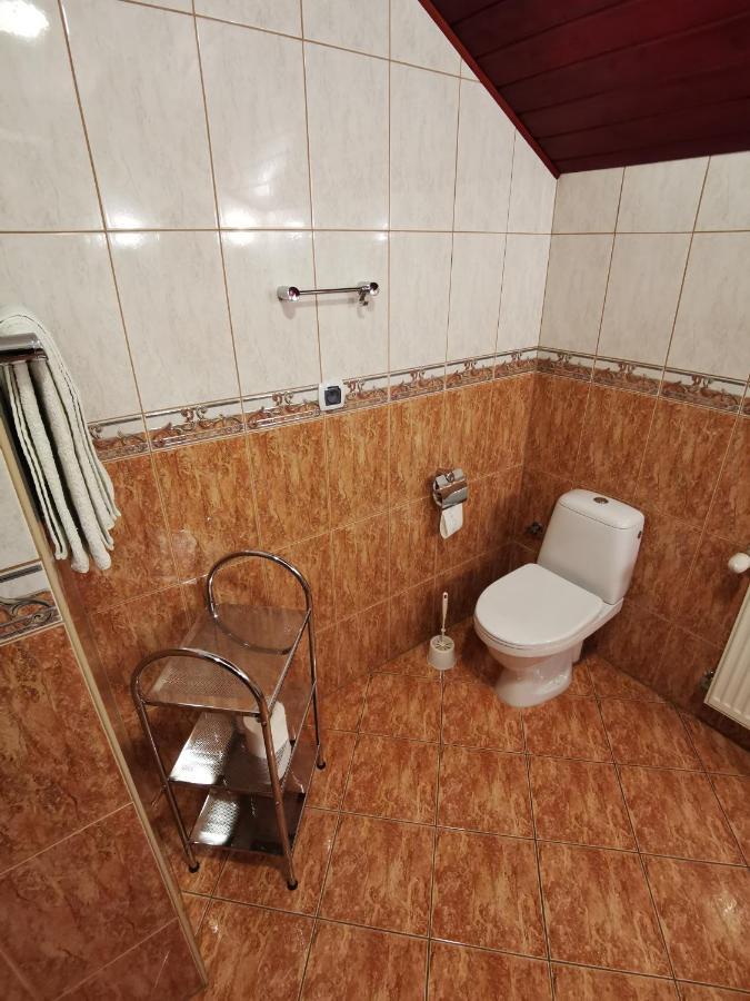 Bed and Breakfast Dom Pod Tujami Cracovia Esterno foto