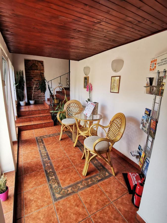 Bed and Breakfast Dom Pod Tujami Cracovia Esterno foto